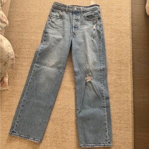 Levi’s Straight Leg Jeans